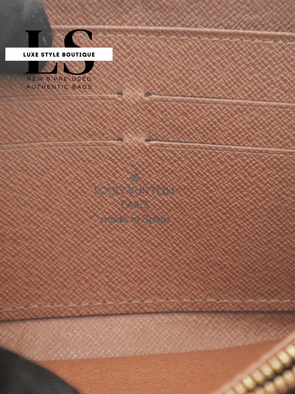 Louis Vuitton Rose Zippy Wallet Monogram