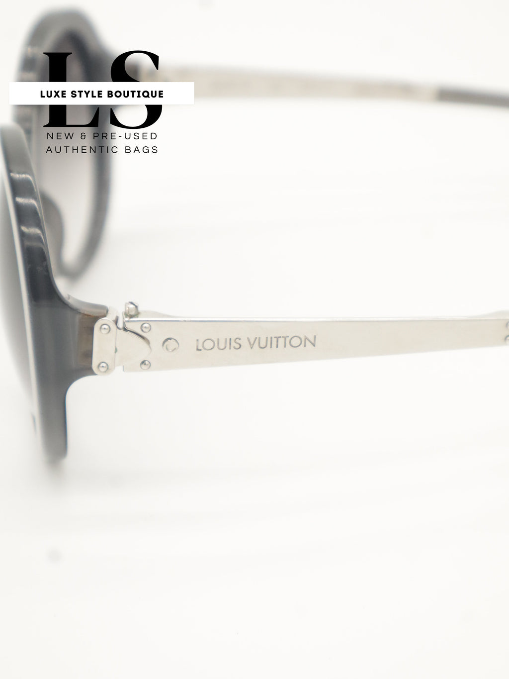 Louis Vuitton Oversized Gradient Sunglasses Z0491W 57*17