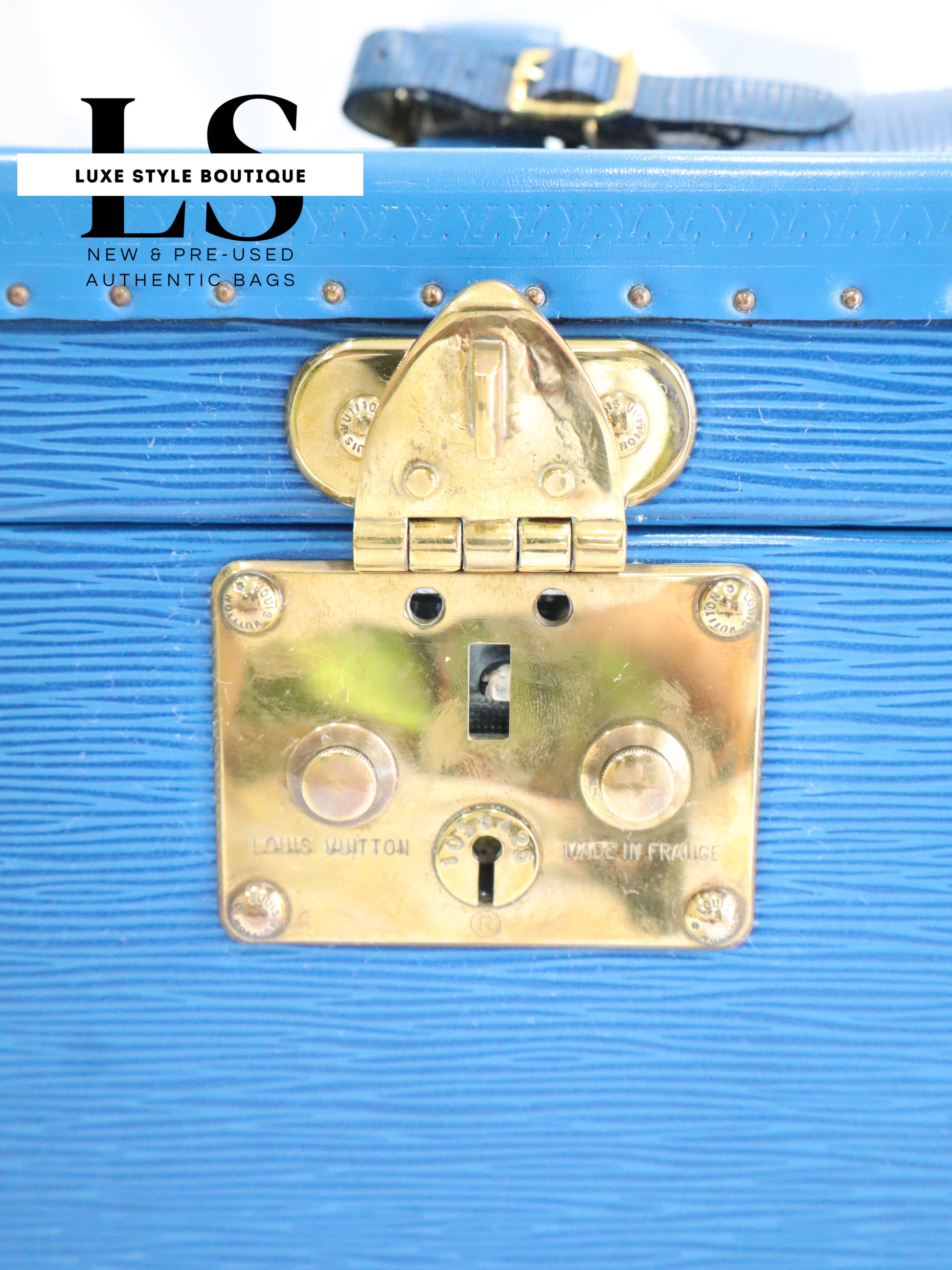 Louis Vuitton Vintage Nice Vanity Case/Trunk Blue Epi