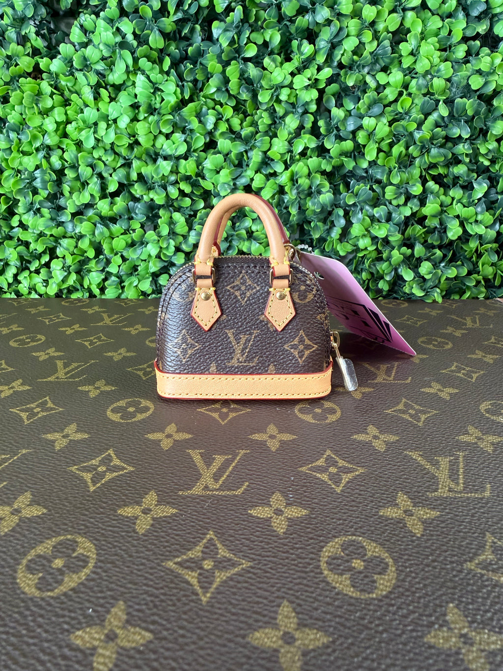 Louis Vuitton Micro Alma