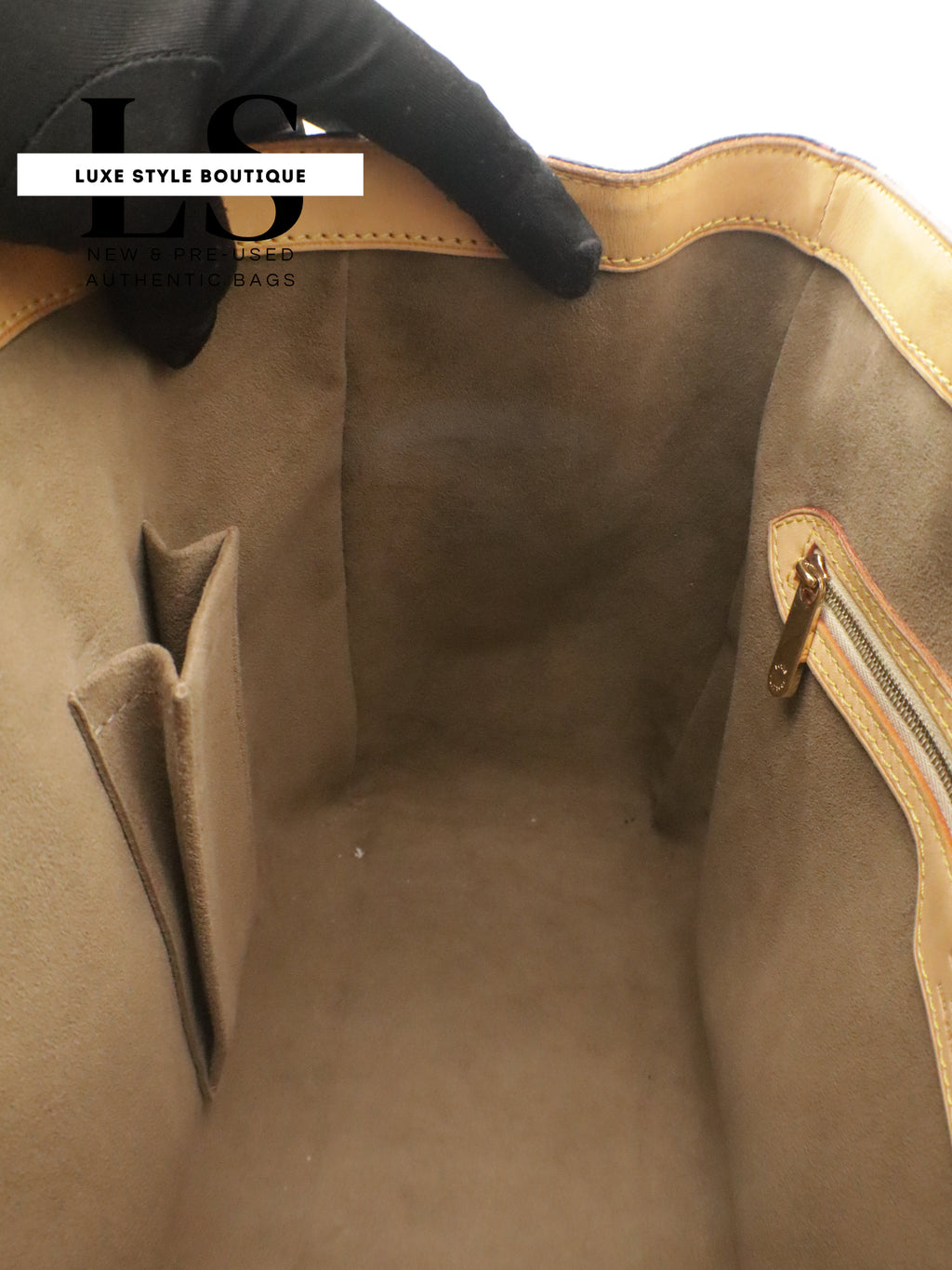 Louis Vuitton Aurelia MM Monogram Multicolor Black