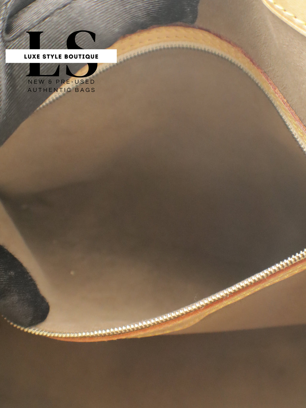 Louis Vuitton Aurelia MM Monogram Multicolor Black