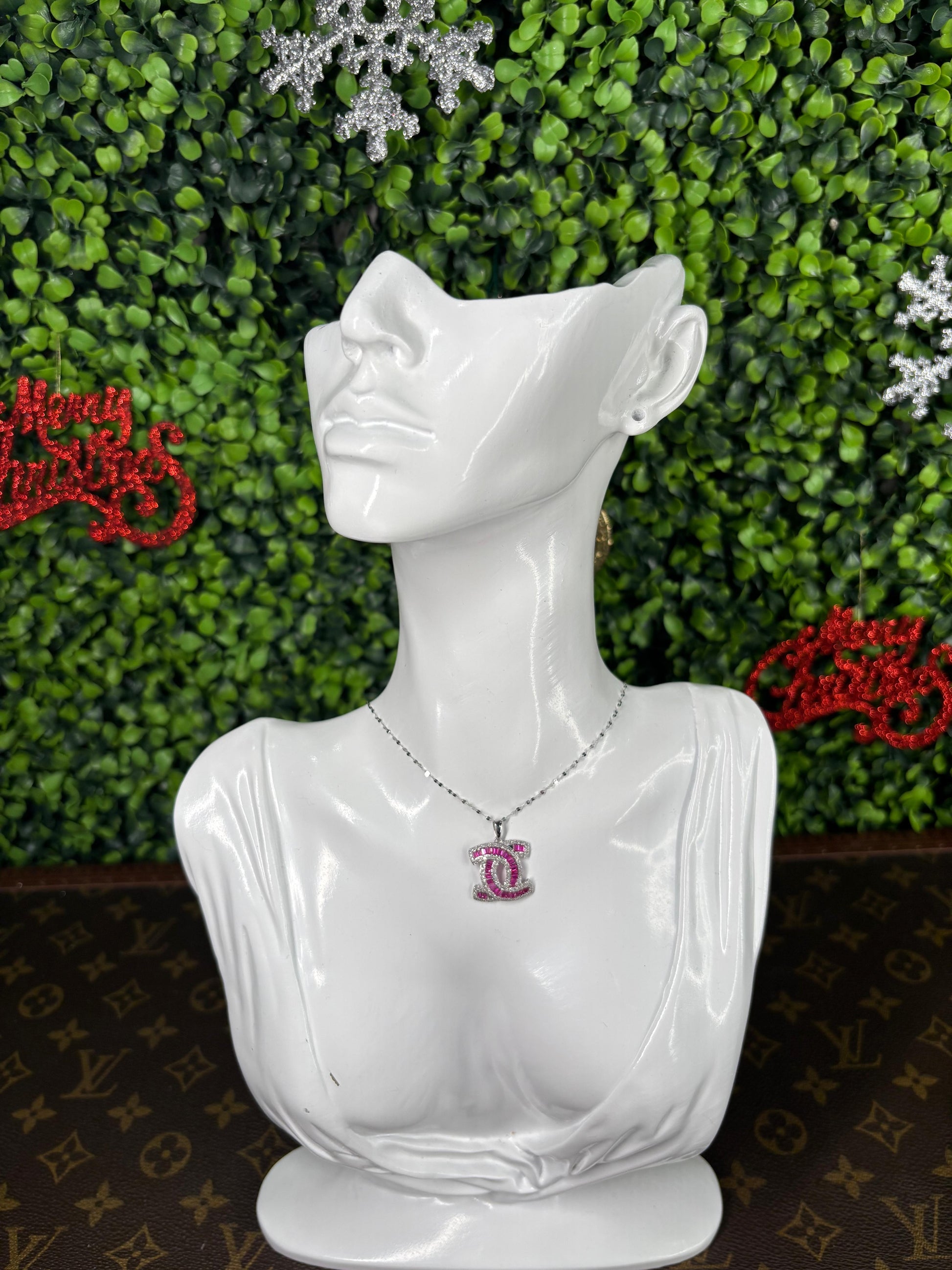Necklace White Gold 18K w/Diamonds & Rubies