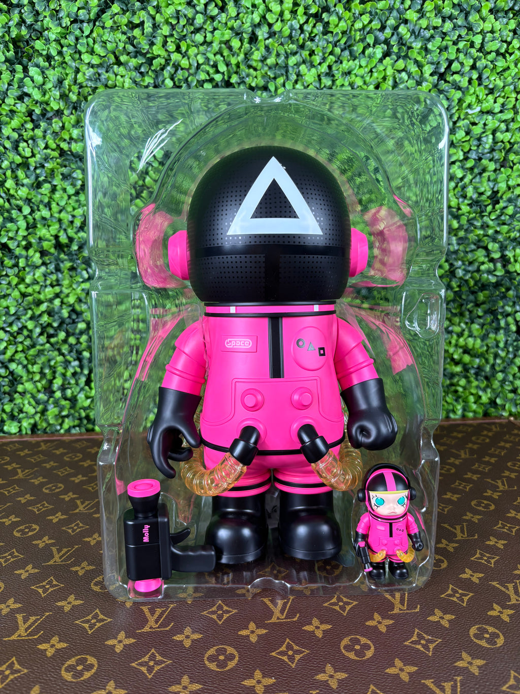 PopMart Mega Space Molly Figurine