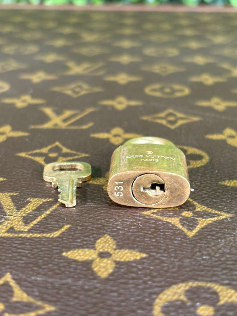 Louis Vuitton Pre-Used Padlock & Key