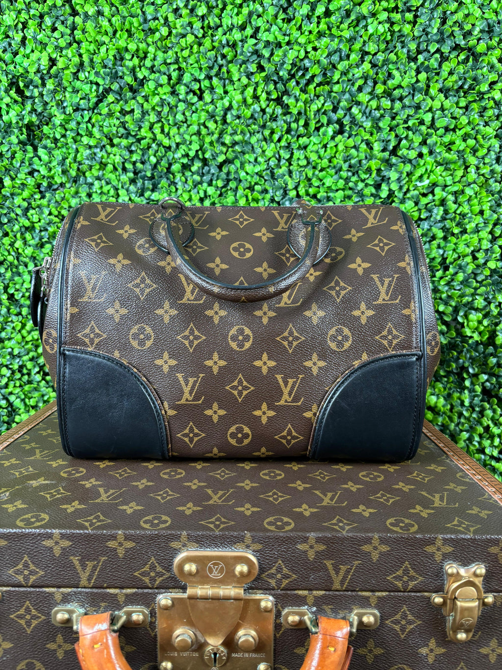 Louis Vuitton Shine Canvas Doc Monogram