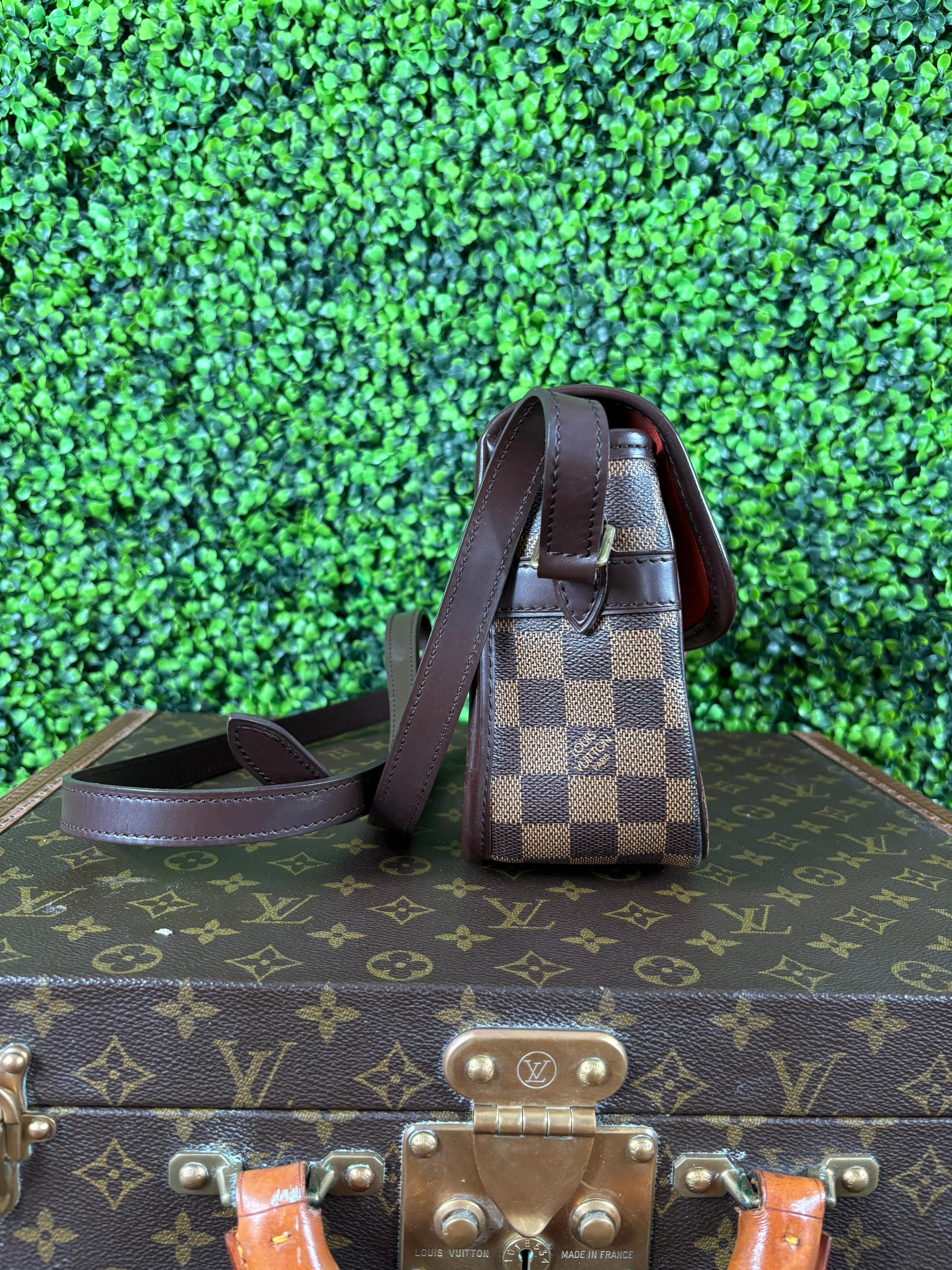 Louis Vuitton Sologne Damier Ebene