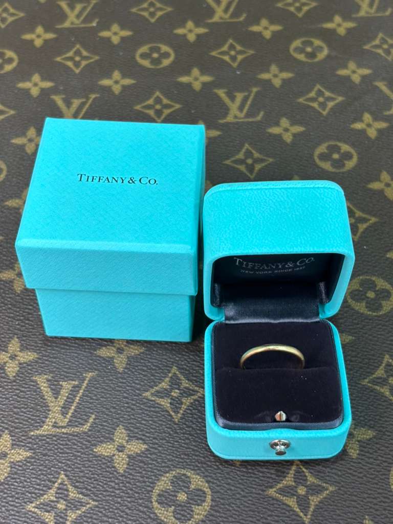 Tiffany Pre-Used Forever Ring Yellow Gold 18K