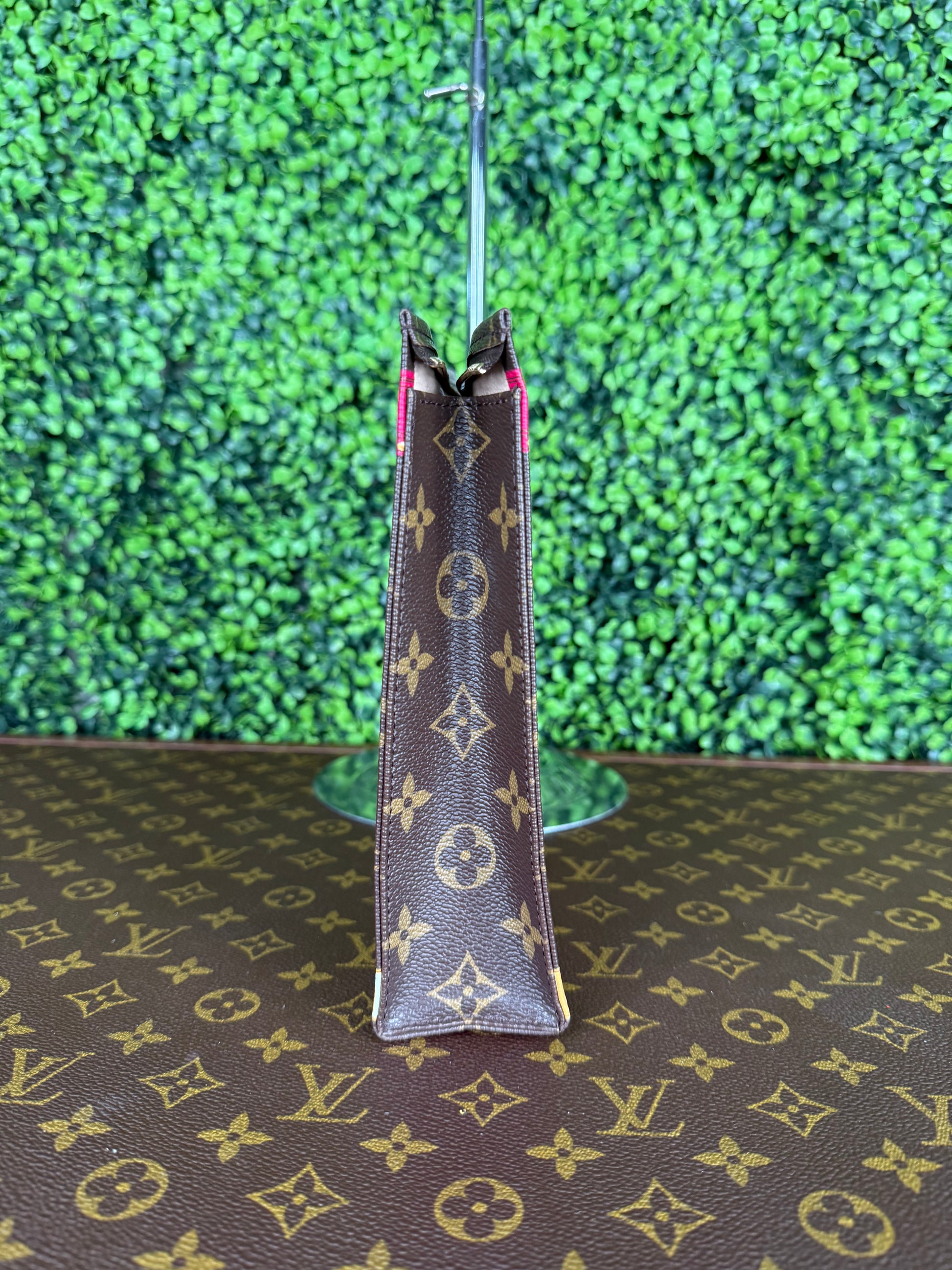 Louis Vuitton Toiletry 26 Summer Trunk