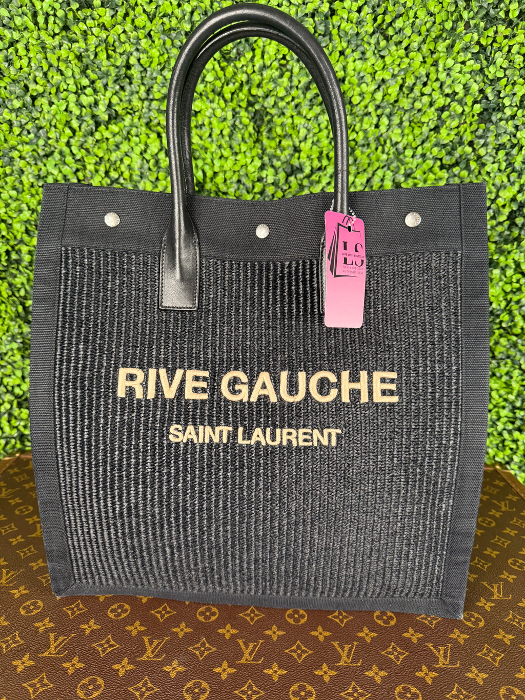 Yves Saint Laurent Tote